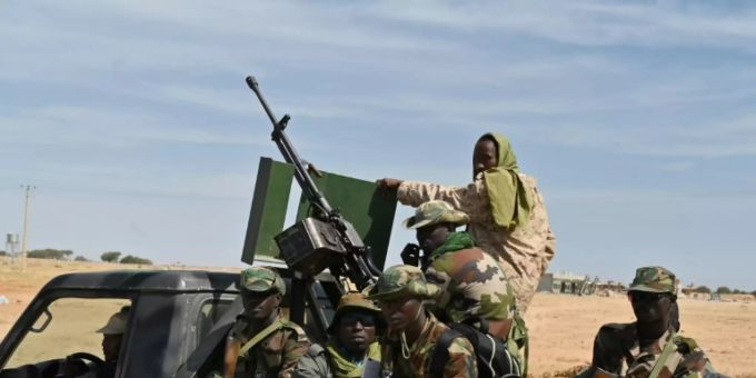 Dutzende Tote bei Dschihadisten-Angriff im Niger Dutzende Tote bei Dschihadisten-Angriff im Niger