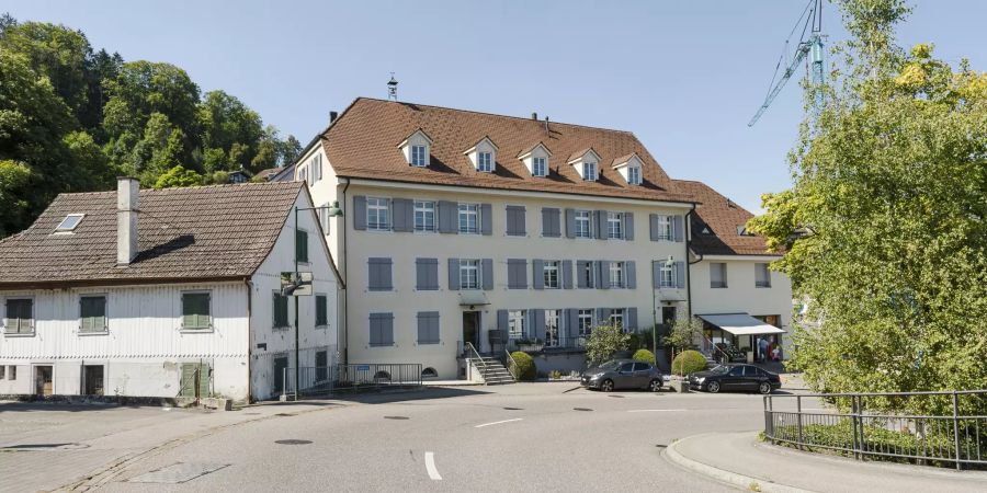 Das ehemalige Hotel Bad Ettingen ist heute ein Wohnhaus.