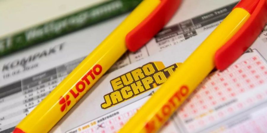 Der Eurojackpot in Höhe von 33 Millionen Euro ging nach Niedersachsen. Foto: Patrick Seeger/dpa/Illustration