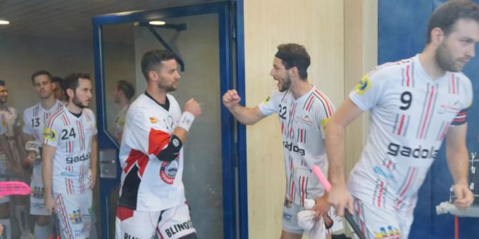Der UHC Pfannenstiel siegt im Derby gegen die Glattal Falcons