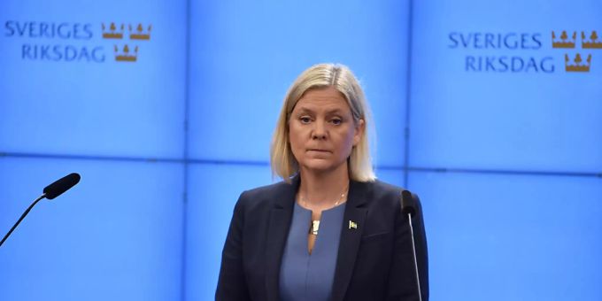 dpatopbilder - Magdalena Andersson, Vorsitzende der schwedischen Sozialdemokratischen Partei und neu ernannte Ministerpräsidentin, nimmt an einer Pressekonferenz nach der Haushaltsabstimmung im schwedischen Parlament teil. Foto: Pontus Lundahl/Tt/TT NEWS AGENCY/AP/dpa dpatopbilder - Magdalena Andersson, Vorsitzende der schwedischen Sozialdemokratischen Partei und neu ernannte Ministerpräsidentin, nimmt an einer Pressekonferenz nach der Haushaltsabstimmung im schwedischen Parlament teil. Foto: Pontus Lundahl/Tt/TT NEWS AGENCY/AP/dpa