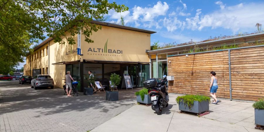 Das Restaurant Alti Badi Hafen.