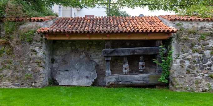 Die historische Obstpresse in Bischofzell. Die historische Obstpresse in Bischofzell.