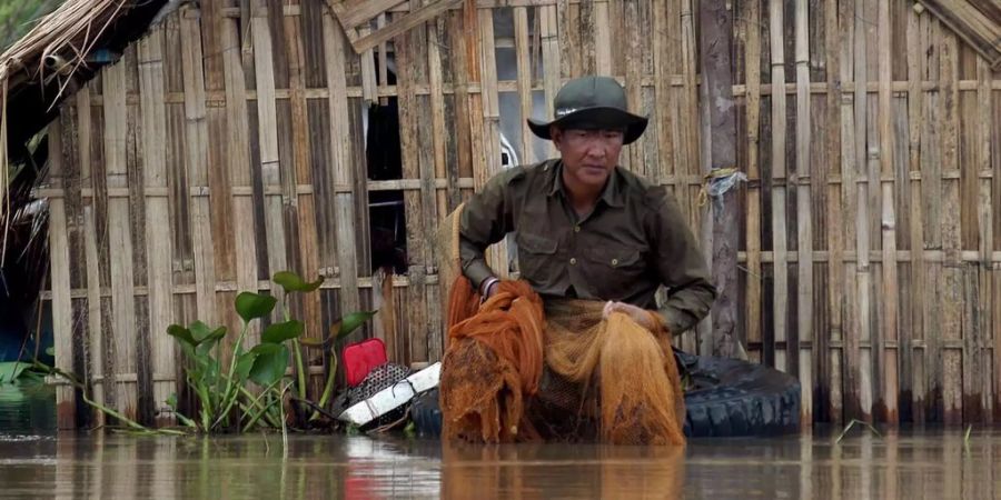 Der Tropensturm «Damrey» überflutet weite Teile von Vietnam.