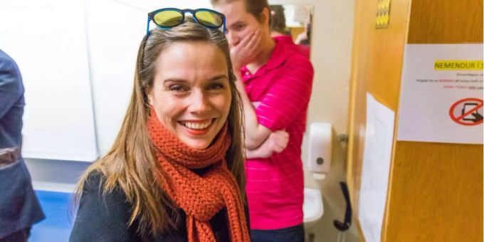Katrin Jakobsdottir führt die neue isländische Regierung an. Katrin Jakobsdottir