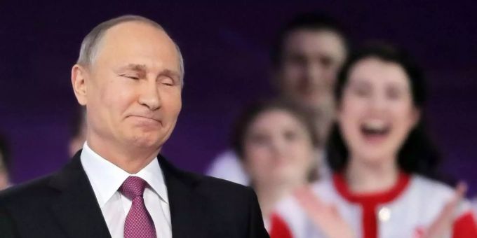 Wladimir Putin hat gut lachen. Die Anzahl jener Länder, die hinter seinem Aggressionskrieg gegen die Ukraine stehen, nimmt zu. Wladimir Putin