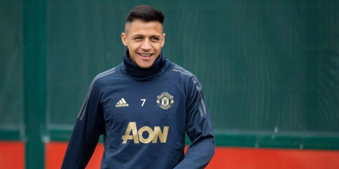 Ein Bild vergangener Tage: Alexis Sánchez lacht im Training bei Manchester United. Alexis Sánchez