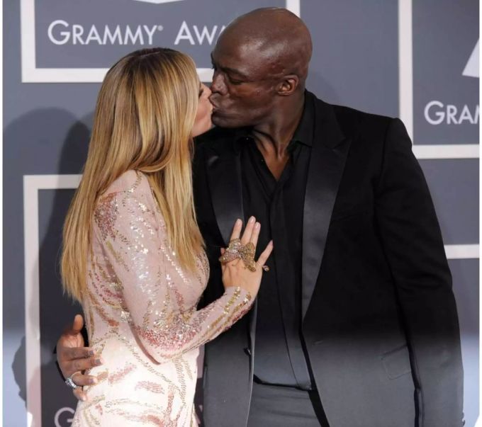Heidi Klum und Seal haben keine Hemmungen, sich 2010 an den Grammy Awards zu küssen. heidi klum