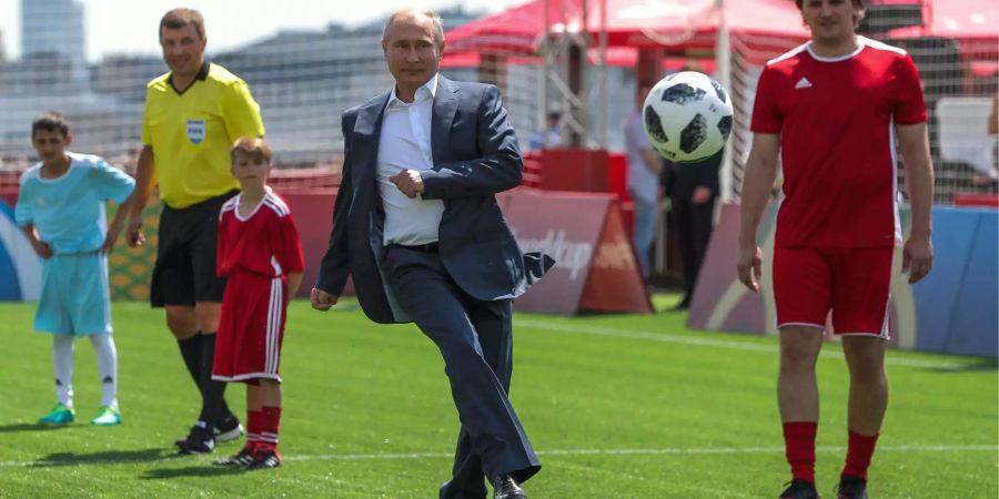 Er selbst sei ein grosser Sportler, behauptet Putin.