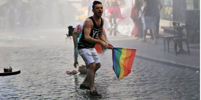 Die Gay-Pride war wie bereits 2017 (Bild) von der Polizei verboten worden. Die Gay-Pride war wie bereits 2017 (Bild) von der Polizei verboten worden.