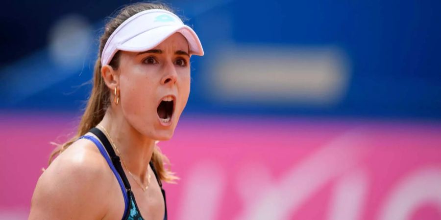 Alizé Cornet profitierte von der Aufgabe ihrer Gegnerin Eugenie Bouchard.