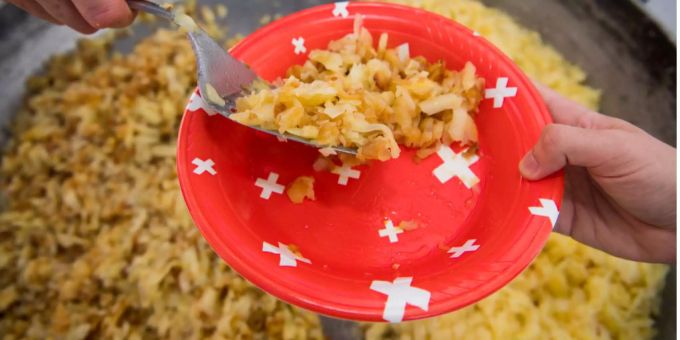 Eine feine Rösti durfte an keinem Bauernhof-Brunch fehlen. Eine feine Rösti durfte an keinem Bauernhof-Brunch fehlen.