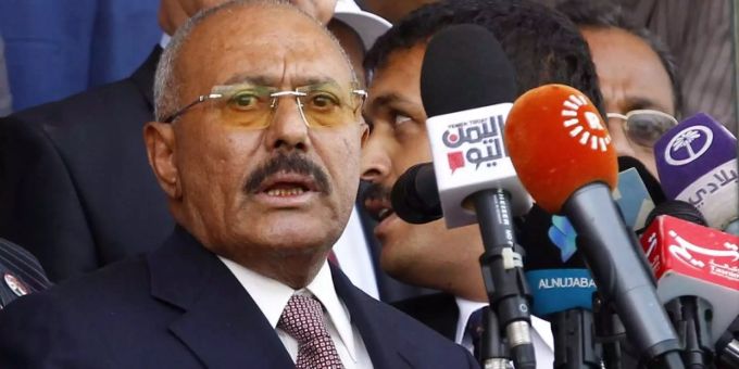 Ali Abdullah Saleh ist laut Angaben der Huthi-Rebellen getötet worden. Ali Abdullah Saleh ist laut Angaben der Huthi-Rebellen getötet worden.