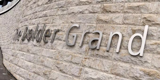 Happige Nachzahlung - Dolder Hotelier muss 150 Millionen Steuern nachzahlen