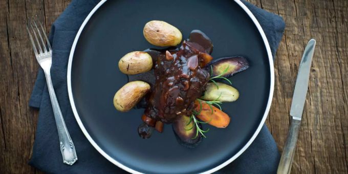 #NauChuchi - Oster-Rezept: Geräucherte Lammhaxen