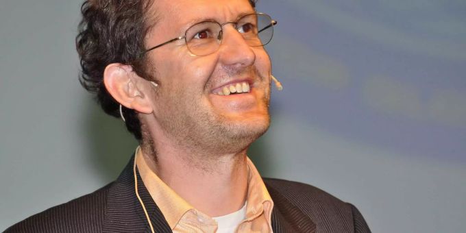 Wil - Louis Palmer besucht Schulhaus Lindenhof