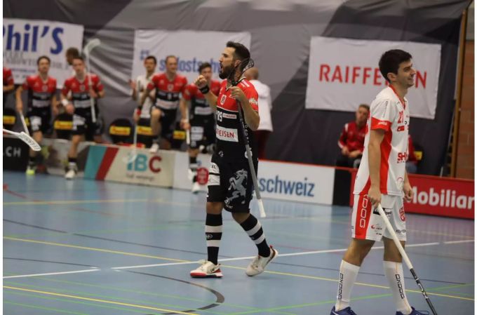 Die Churer gewinnen in der regulären Spielzeit einen Punkt gegen Uster - zvg Die Churer gewinnen in der regulären Spielzeit einen Punkt gegen Uster - zvg