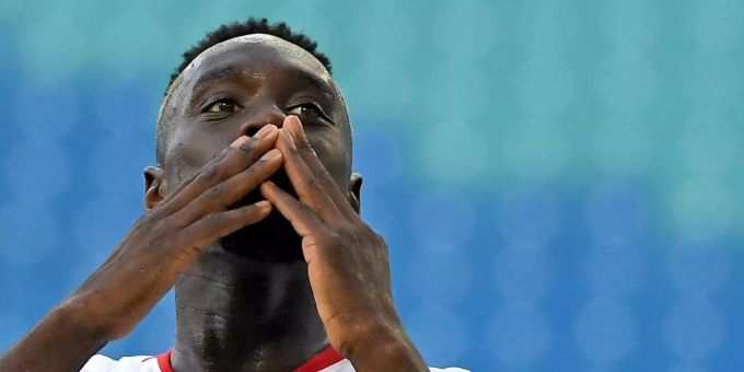 Leipzigs Jean-Kevin Augustin freut sich über sein Tor. (Archivbild) Leipzigs Jean-Kevin Augustin freut sich über sein Tor. (Archivbild)