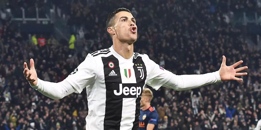 Juventus-Superstar Cristiano Ronaldo jubelt nach einem Treffer.