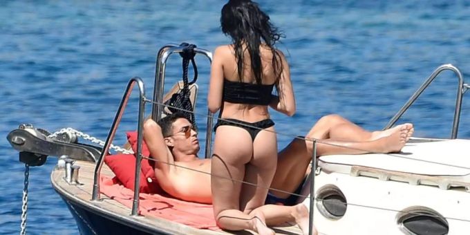 Portugiesen berichten - Cristiano Ronaldo mit Freundin Georgina verlobt