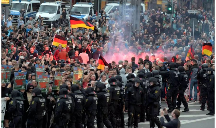 Demonstranten in Chemnitz.