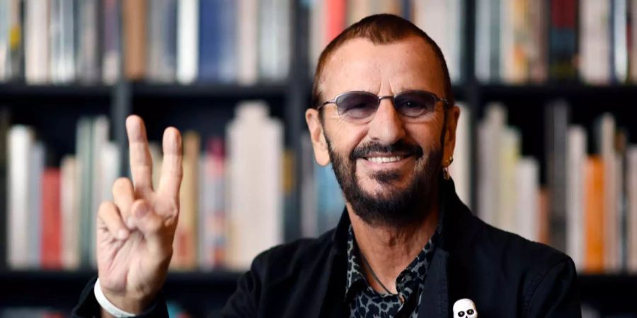 Das ehemalige Beatles-Mitglied Ringo Starr wurde zum Ritter geschlagen.