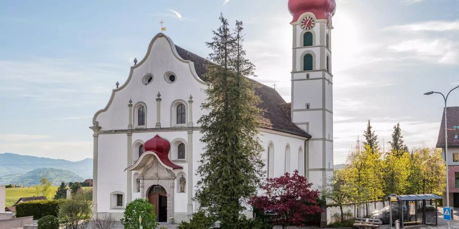 Pfarrkirche St. Jakobus in Gommiswald im Kanton St.Gallen.