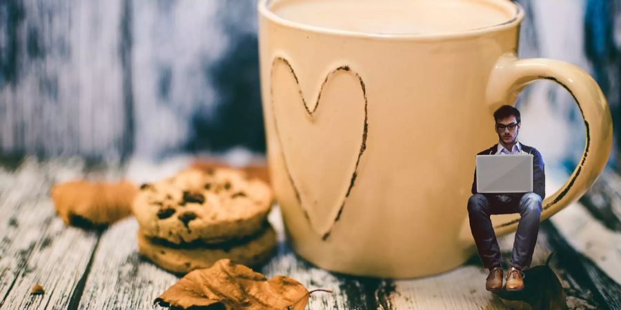 Mug Heart Laptop Mann Cookies