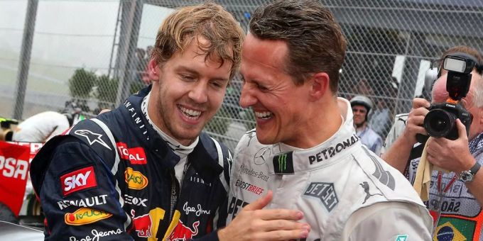 Michael Schumacher und Sebastian Vettel (l) 2012, am GP in Brasilien. Michael Schumacher
