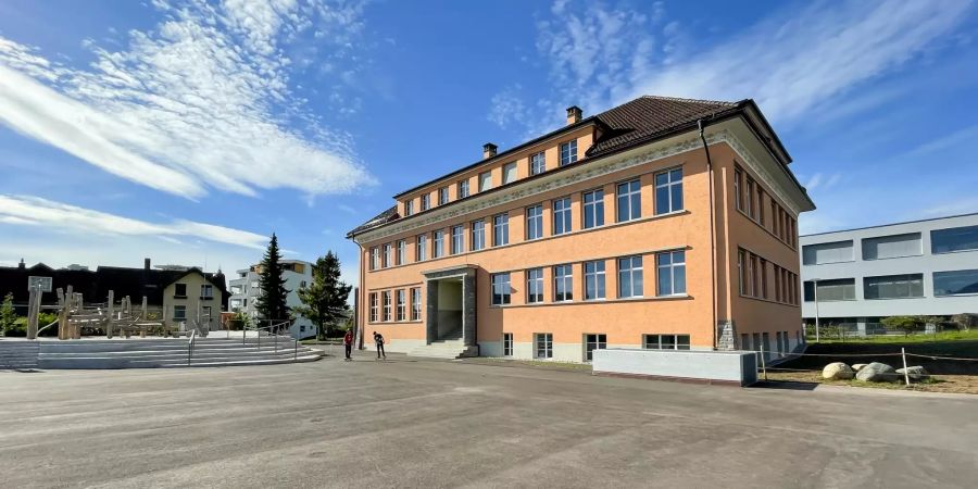 Schulanlage Steinhausen.