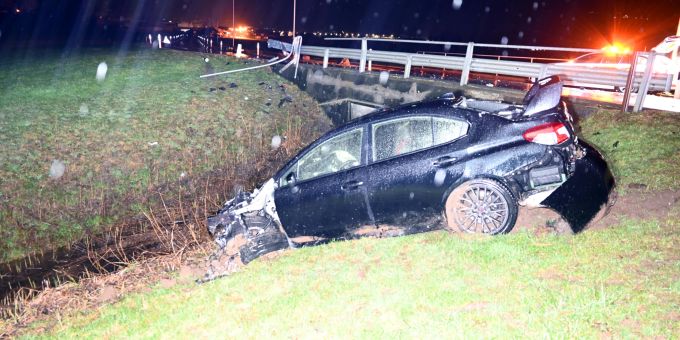 Kaltbrunn SG: Fahrunfähig verunfallt. Kaltbrunn SG Unfall