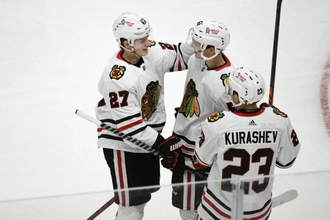 Die Blackhawks verlieren in der NHL, Philipp Kurashev gelingt immerhin ein Assist. NHl