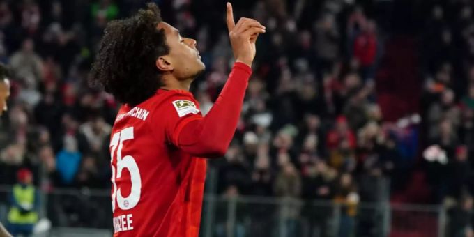 Leipzig Wintermeister - Joker Zirkzee rettet Bayern schon wieder