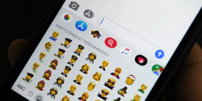 Emojis auf einem iPhone-Bildschirm. emojis.