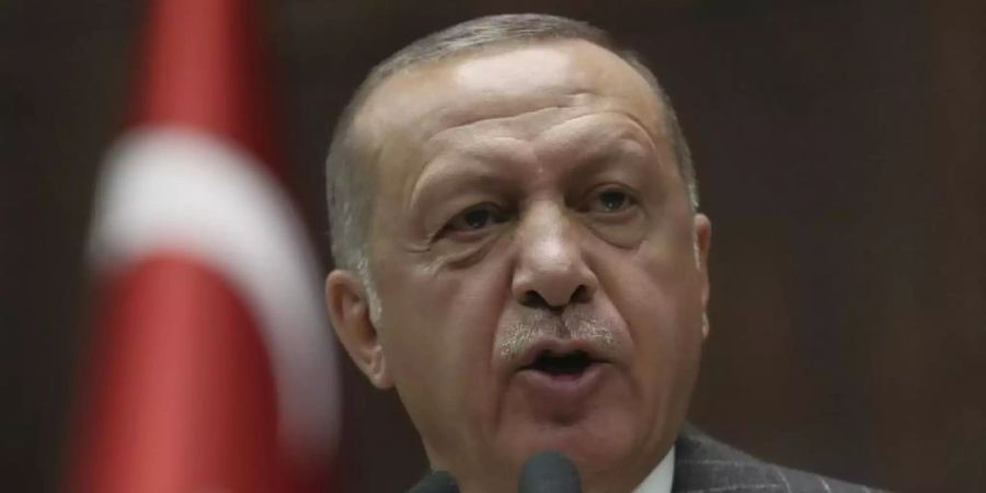 «Boden- und Luftoffensive in Nordsyrien steht bevor»: der türkiche Präsident Recep Tayyip Erdogan. Foto: Uncredited/AP/dpa