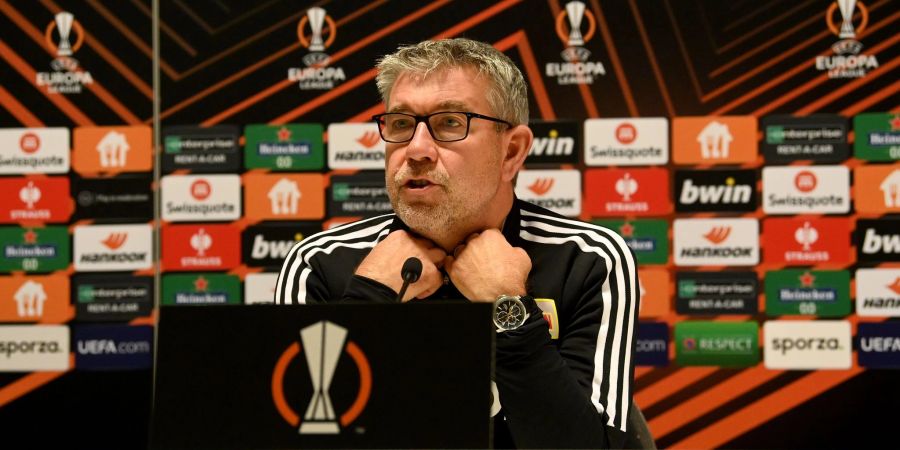 Union-Trainer Urs Fischer bei der Abschluss-Pressekonferenz.