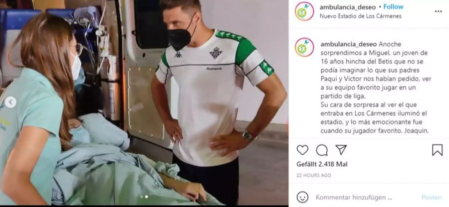 Nach dem Spiel wartet die nächste Überraschung auf den 16-Jährigen: Betis-Kapitän Joaqin kommt zu ihm.