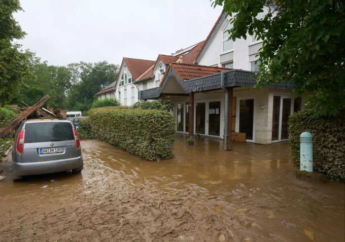 Beim Wohnheim stand das ganze Erdgeschoss unter Wasser. Unwetter in Rheinland-Pfalz