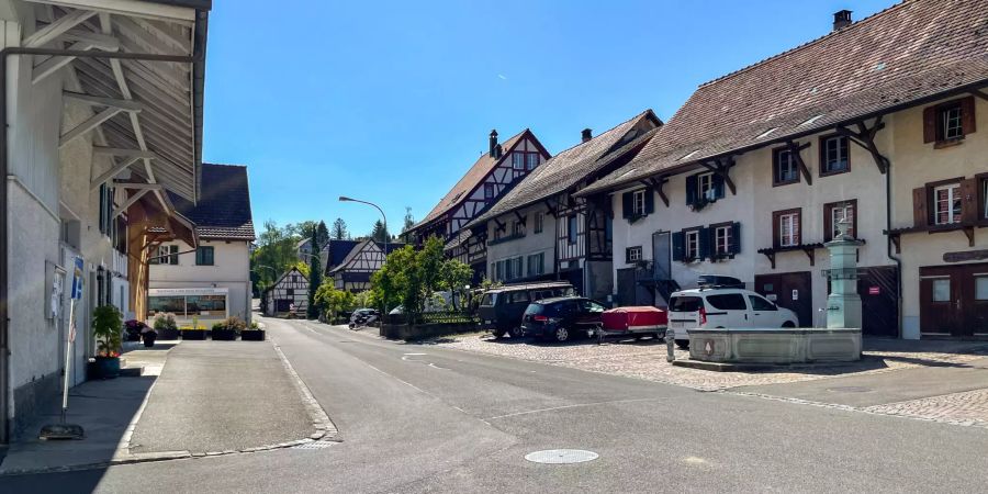 Das Dorf Wil ZH.