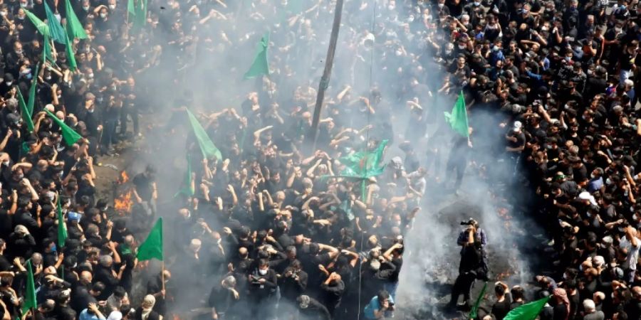 Prozession zum Aschura-Fest im Iran