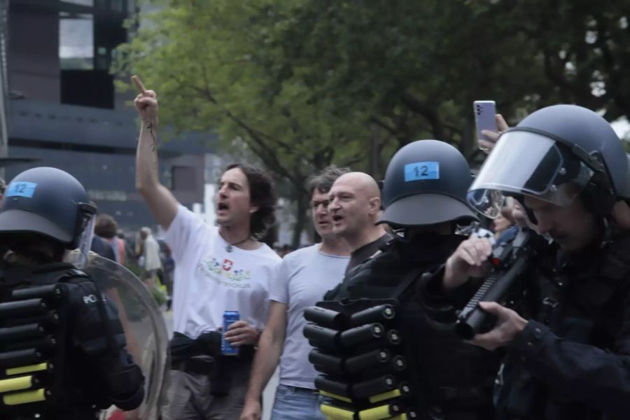 Die Polizei war vor Ort präsent.