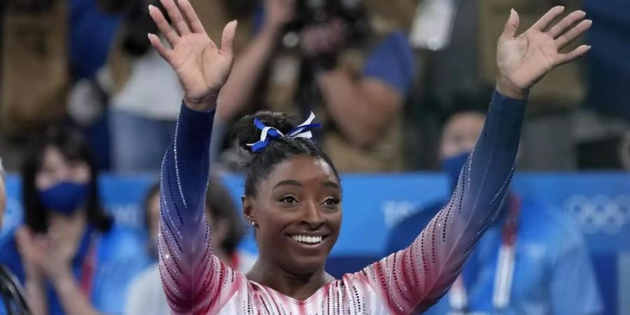 Turn-Superstar Simone Biles schliesst eine weitere Olympia-Teilnahme nicht aus. Foto: Ashley Landis/AP/dpa