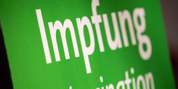 Die Stiko spricht sich für Auffrischungsimpfungen aus - aber nicht für alle. Foto: Moritz Frankenberg/dpa Die Stiko spricht sich für Auffrischungsimpfungen aus - aber nicht für alle. Foto: Moritz Frankenberg/dpa