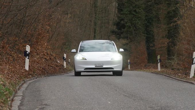 Die Reichweite vom Model 3 wurde mit dem Facelift nochmals erhöht. Model 3 Facelift