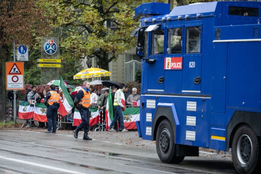 Einige Faktoren seien Alkohol, Drogen oder Gruppendynamiken.