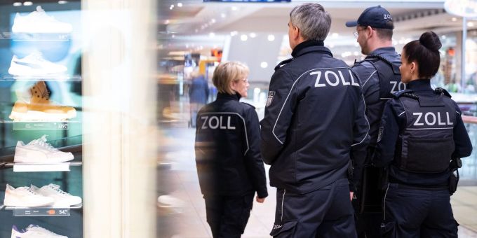 Mindestlohn eingehalten? Zoll kontrolliert bundesweit