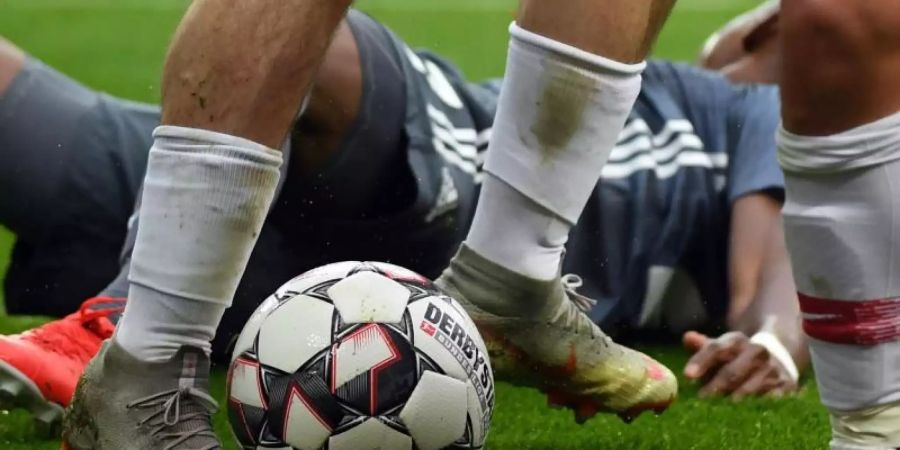Nach der Länderspielpause geht es in der Bundesliga wieder rund. Foto: Hendrik Schmidt