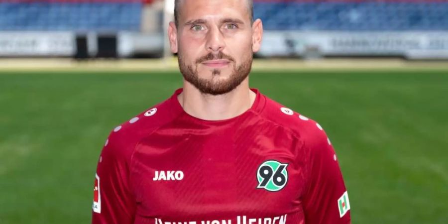 Kapitän Marvin Bakalorz bleibt bei Hannover 96 an Bord. Foto: Peter Steffen
