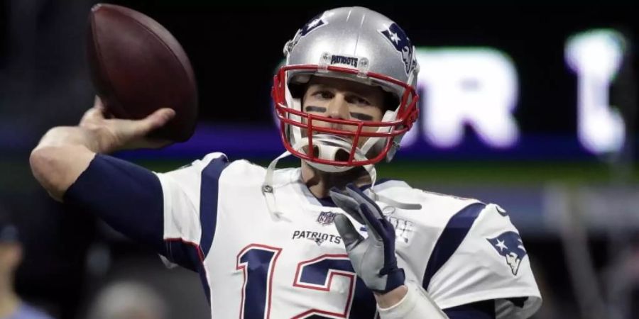 Laut Medienberichten setzt Quarterback Tom Brady seine Karriere bei seinem Club New England Patriots fort. Foto: Patrick Semansky/AP