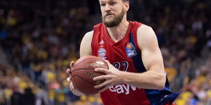 Bester Münchner beim Sieg gegen Basketball Löwen Braunschweig: Danilo Barthel. Foto: Monika Skolimowska Bester Münchner beim Sieg gegen Basketball Löwen Braunschweig: Danilo Barthel. Foto: Monika Skolimowska